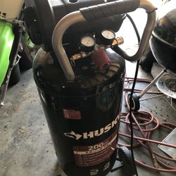 Husky 20 Gallon Air Compressor 