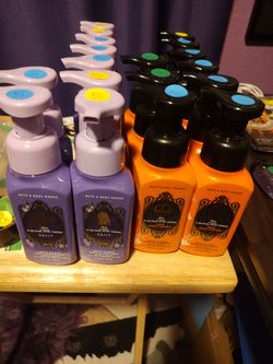 Bath and body works nightmare before Christmas new foam soaps