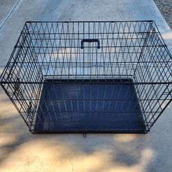 Like New Dog Kennel Crate 36"L x 23"W x 25"H