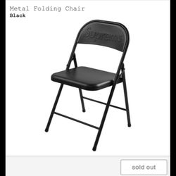 Supreme folding chair black