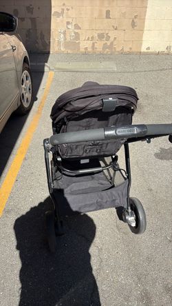Maxi-Cosi Baby Stroller