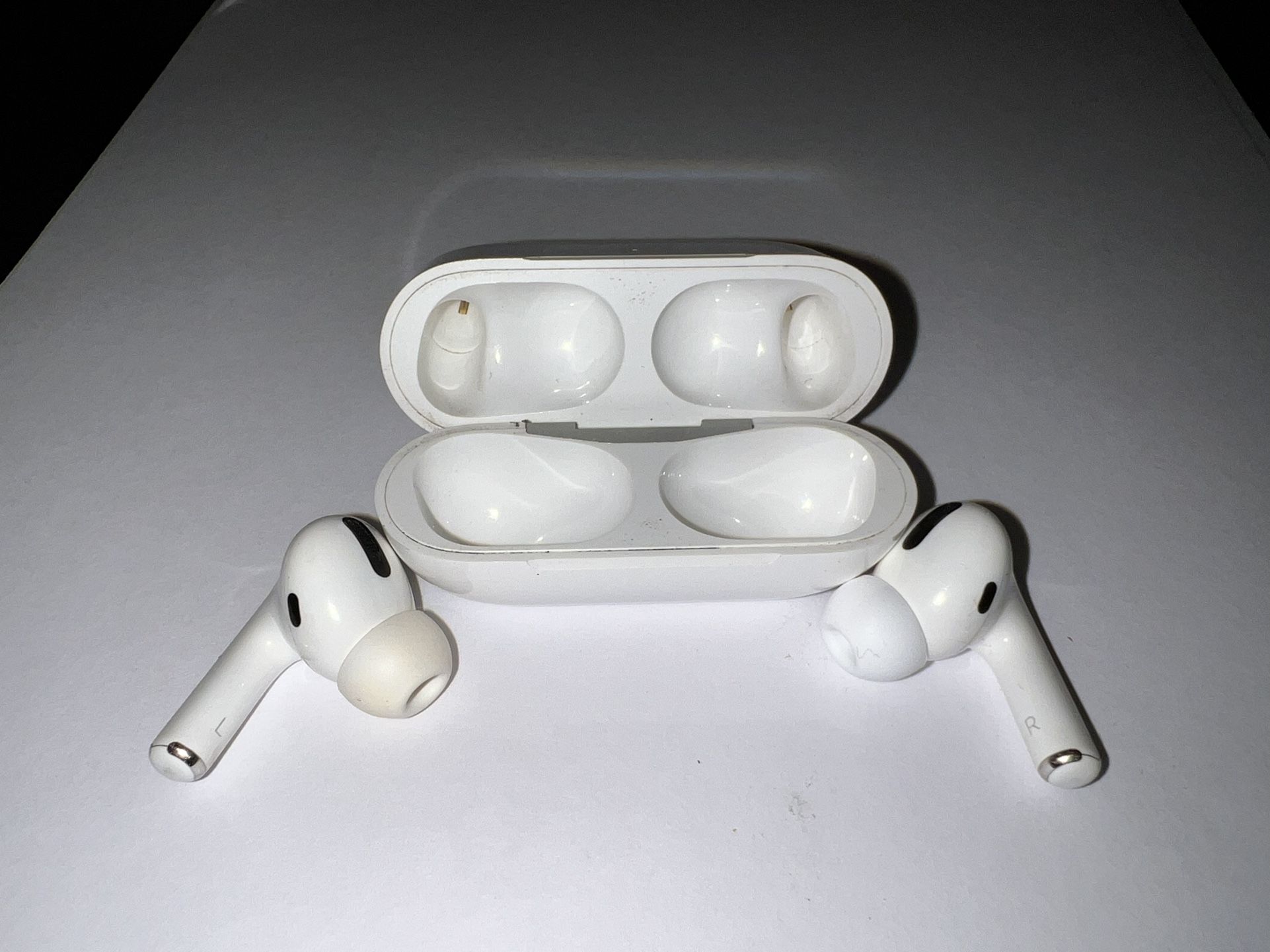 AirPods Pro 1st Gen w/ DBRAND skin