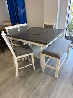 High Top Dinette w/ 4 Chairs & Bench