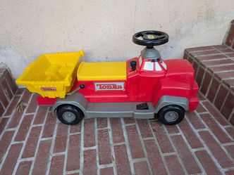 Kids Tonka Chuck Ride On Truck 