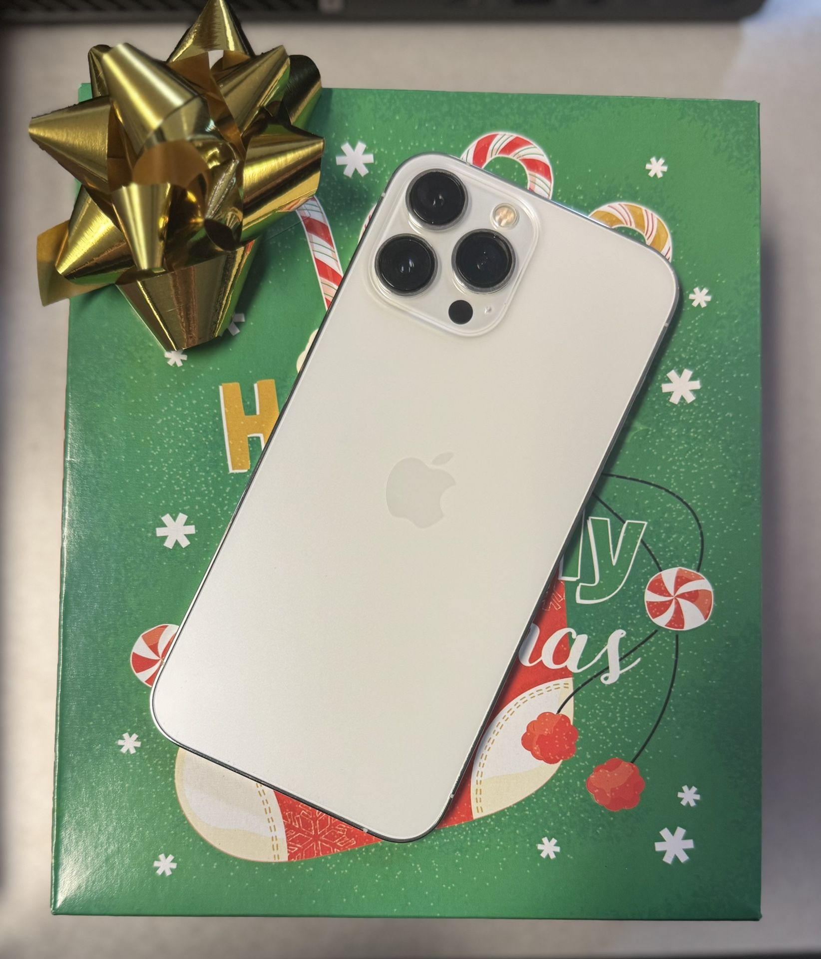 iPhone 13 Pro Max Unlocked