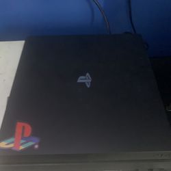 Ps4 Pro 1TB( Read Discreption)