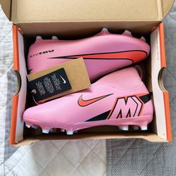 Nike Jr Zoom Superfly 10 Academy Soccer Cleats NEW!!