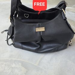 FREE SMALL DOG CARRIER PURSE 