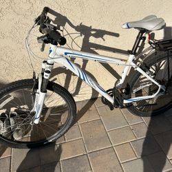 Specialized mountain bike hybrid city bike 26 inch