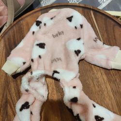 Pet Clothing 