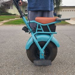 Self balancing one wheel electric cycle with charger works great