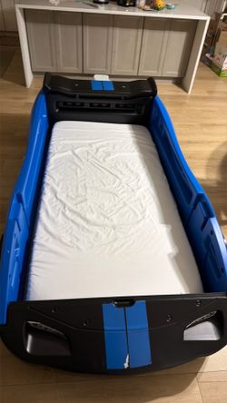 twin size boy’s bed with mattress