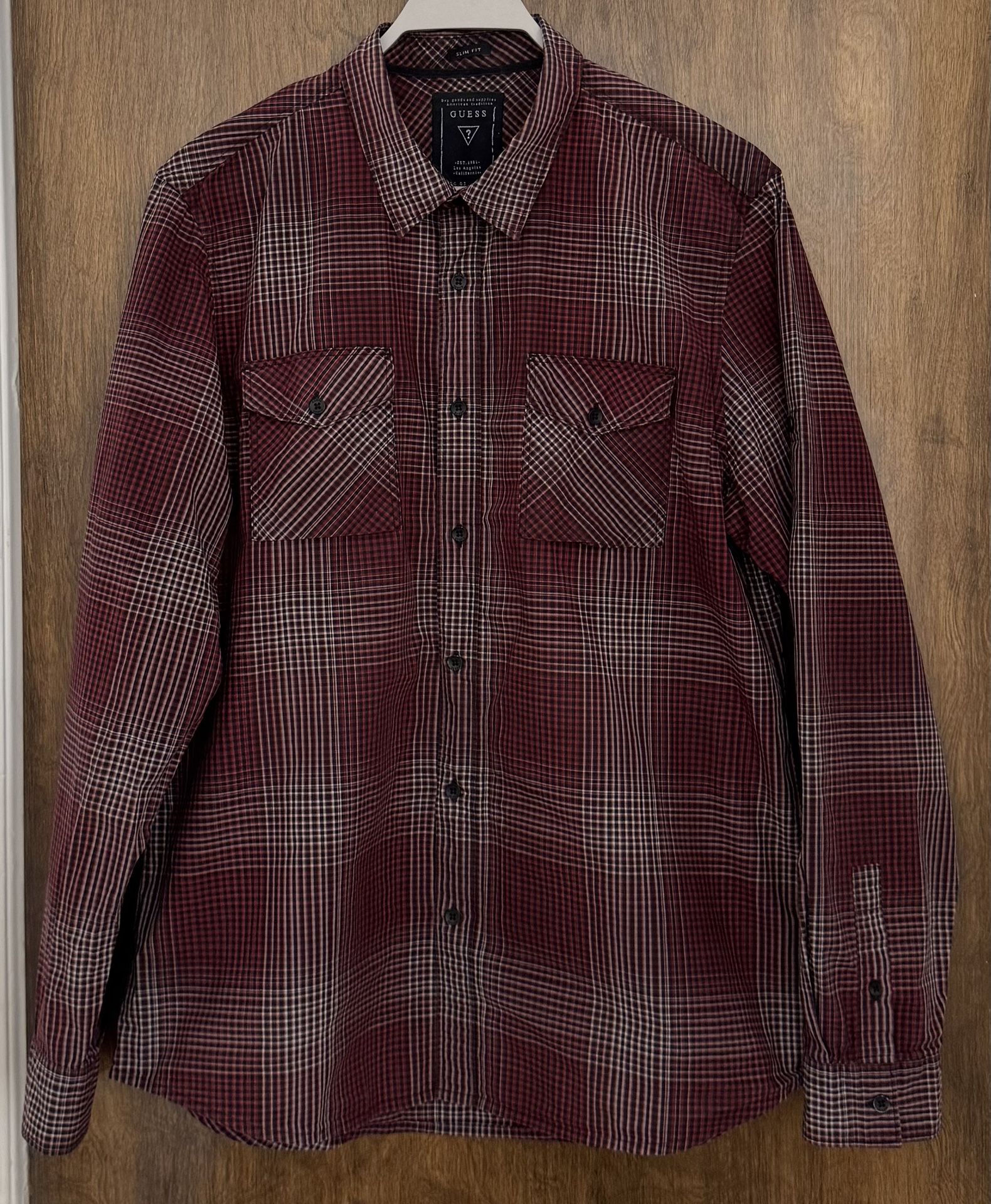 Guess Slim Fit Men’s Red Plaid 100% Cotton Button Up Long Sleeve Shirt, size L