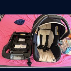 Baby Trend Carseat+ Base 