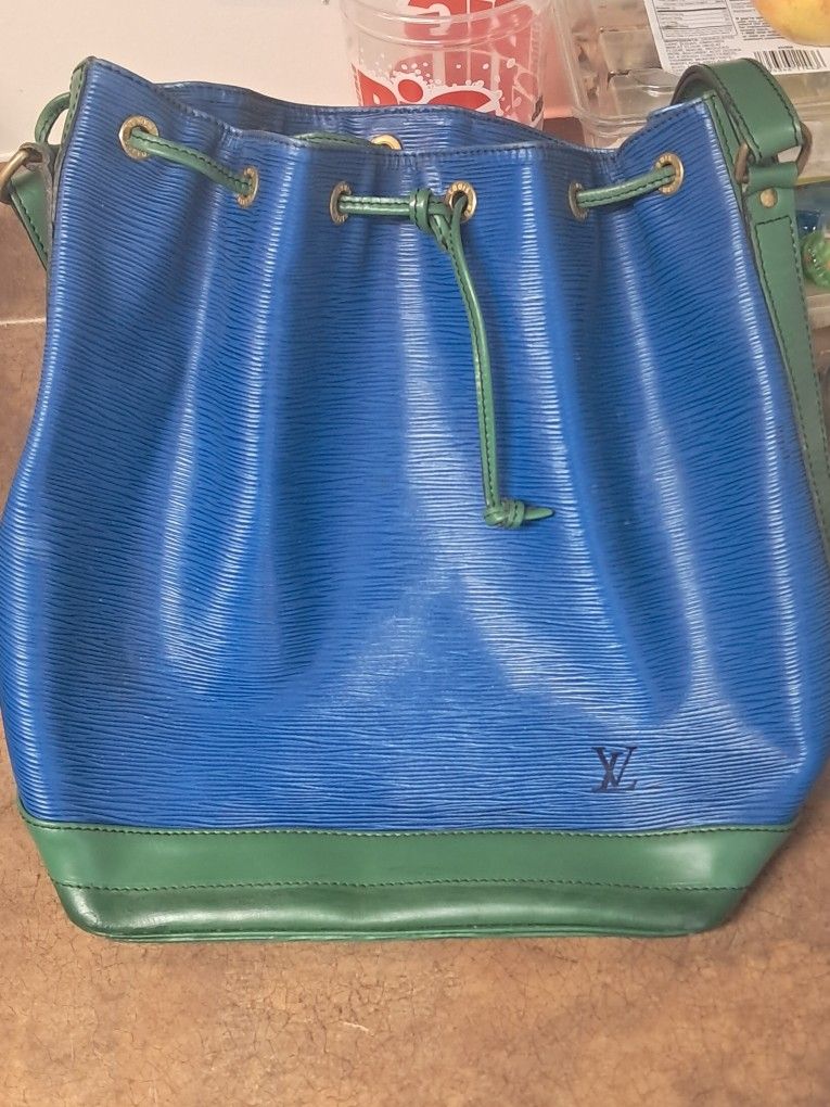 Original Louis Vuitton Messanger Bag
