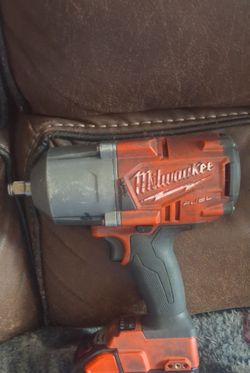 M18 18-Volt Lithium-Ion Brushless 1/2 in. High Torque Impact Wrench with Friction Ring (Tool-Only)