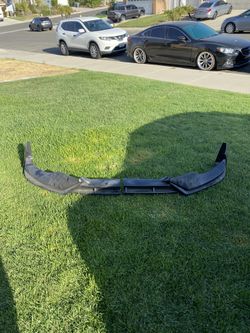Nissan Sentra Front Lip/Diffuser