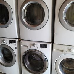 Kenmore Front Loading Washer And Stackable Gas Dryer Set 