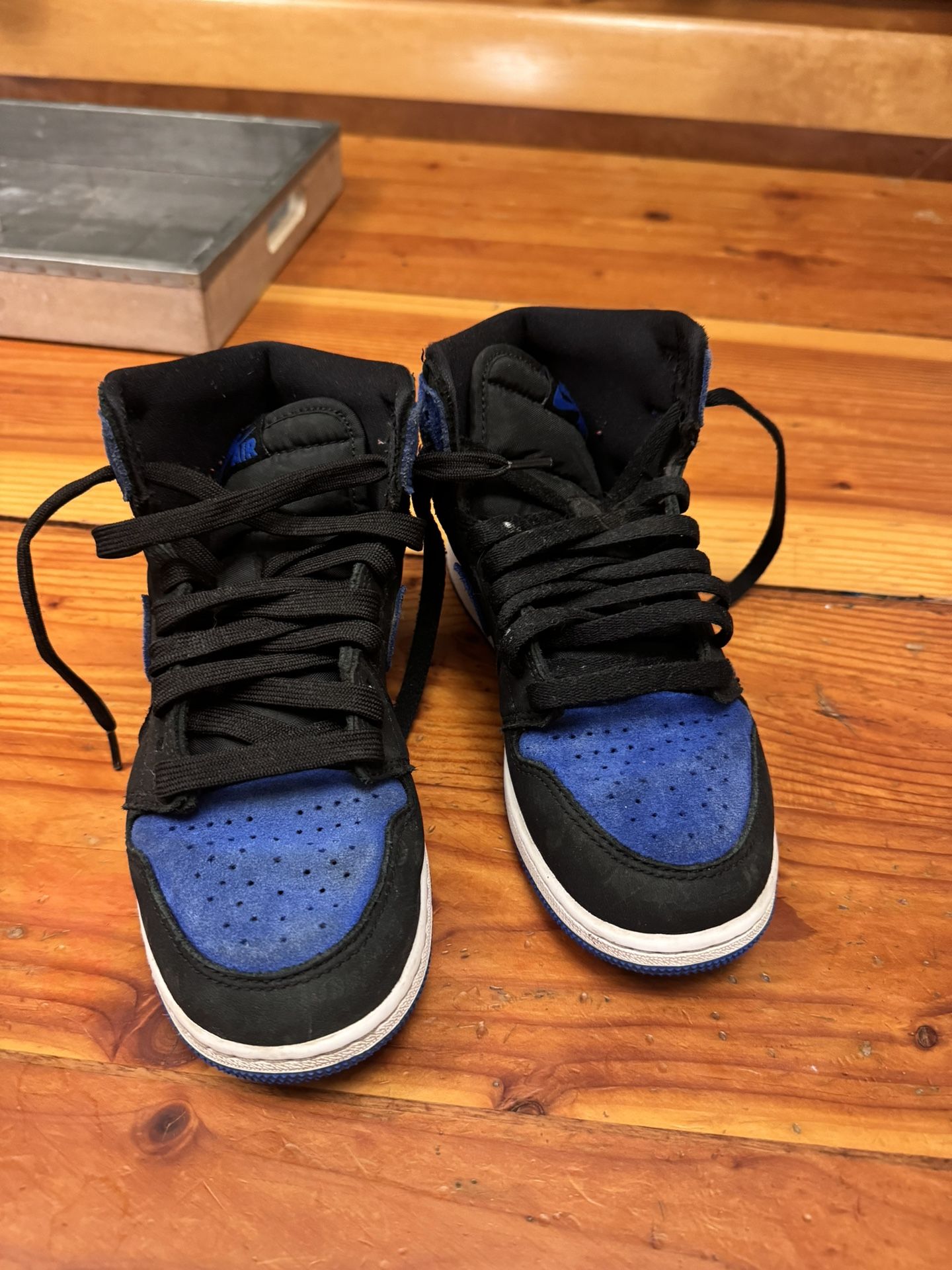 Boys Jordan 1 One Black And Blue