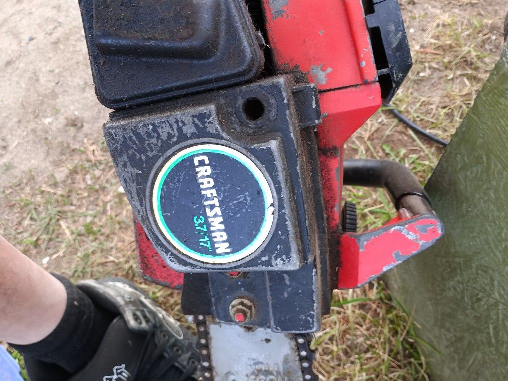 Craftsman Chainsaw 