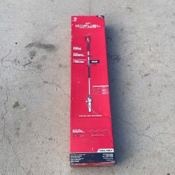 Milwaukee M18 FUEL 18V 10 in. Brushless Cordless Battery Powered Pole Saw with QUIK-LOK Attachment Capability (Tool Only)