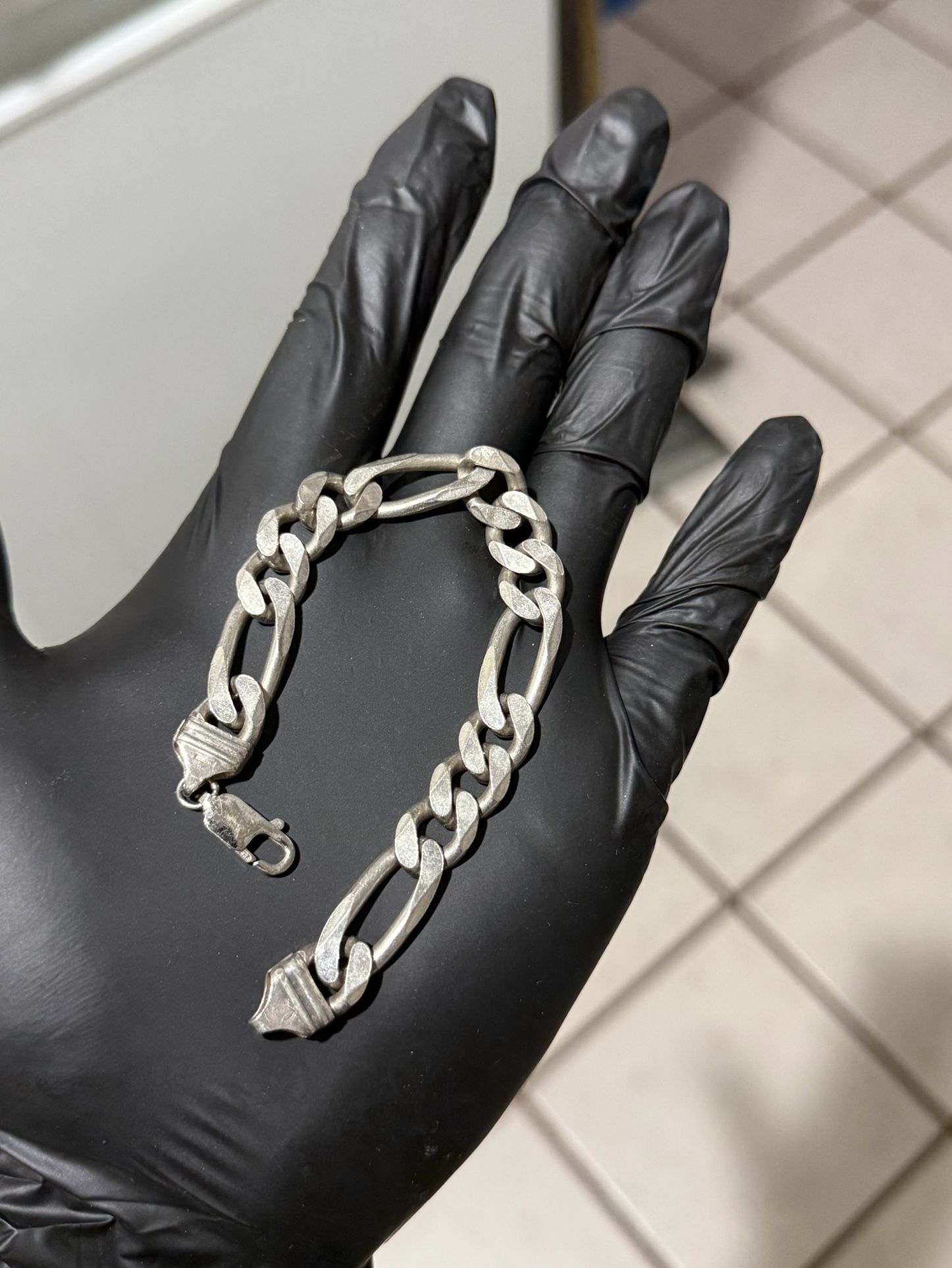 925 Silver bracelet 33.73 Grams