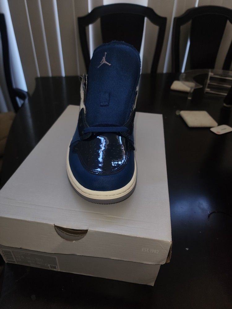Air Jordan 1