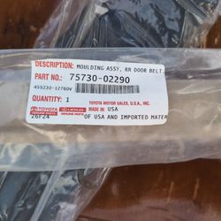 75730-60050 Toyota OEM Genuine MOULDING ASSY, REAR DOOR BELT, RH