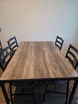 Dinning Table & Chairs