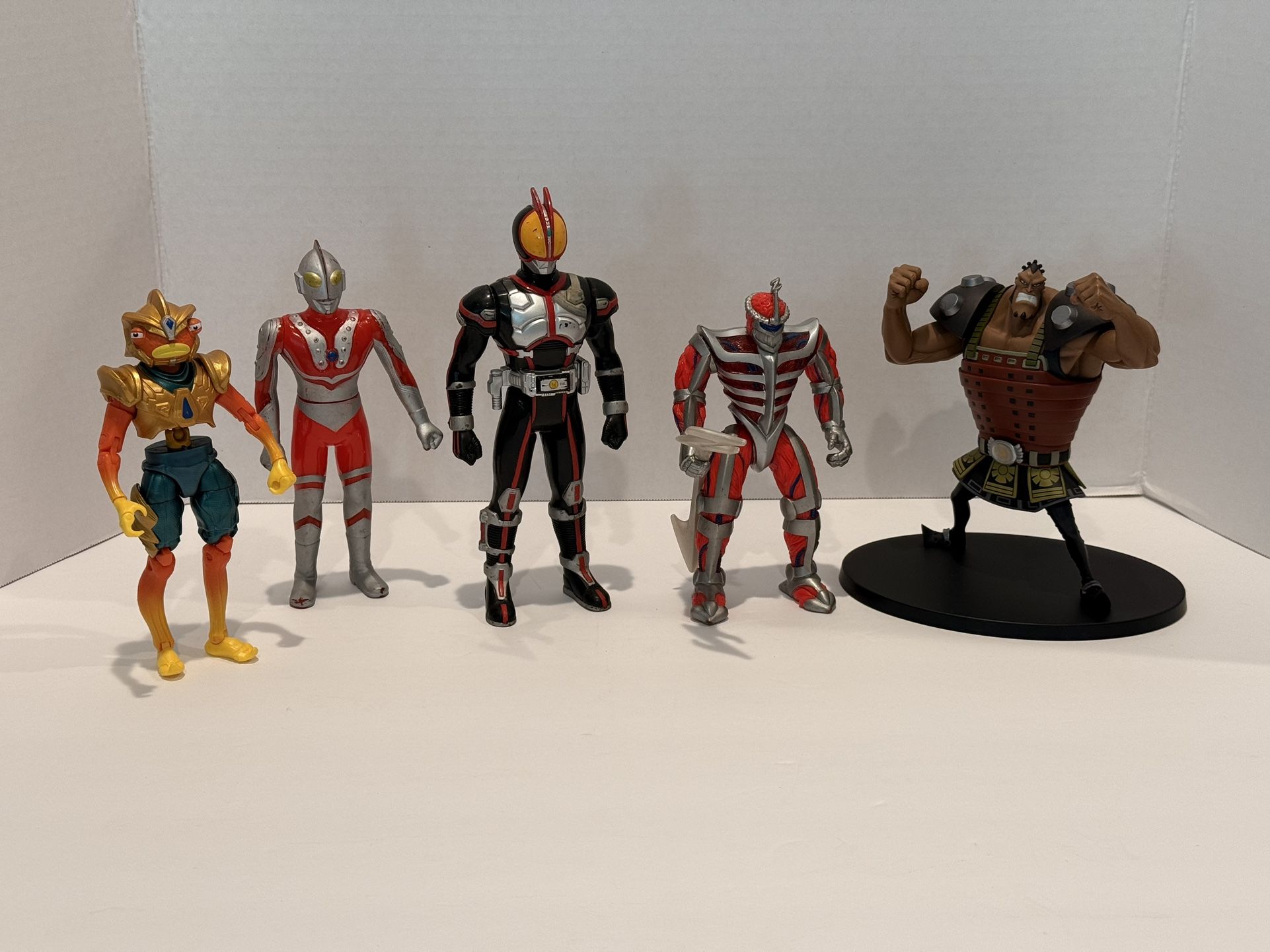 Action Figures Lot Toy Bundle Power Rangers One Piece Ultraman Kamen Raider