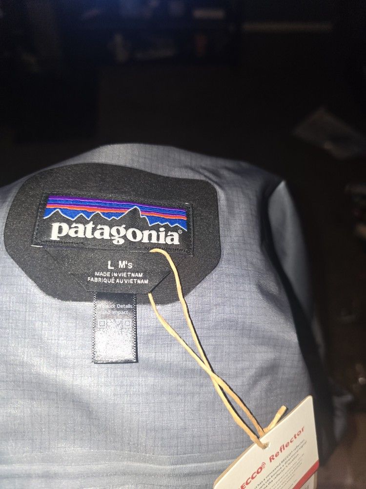 PATAGONIA POWSLAYER BLK, LRG Ski/ Snow Jacket