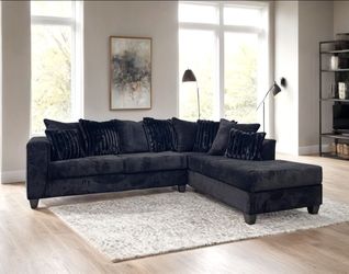 New Black Sectional Plush