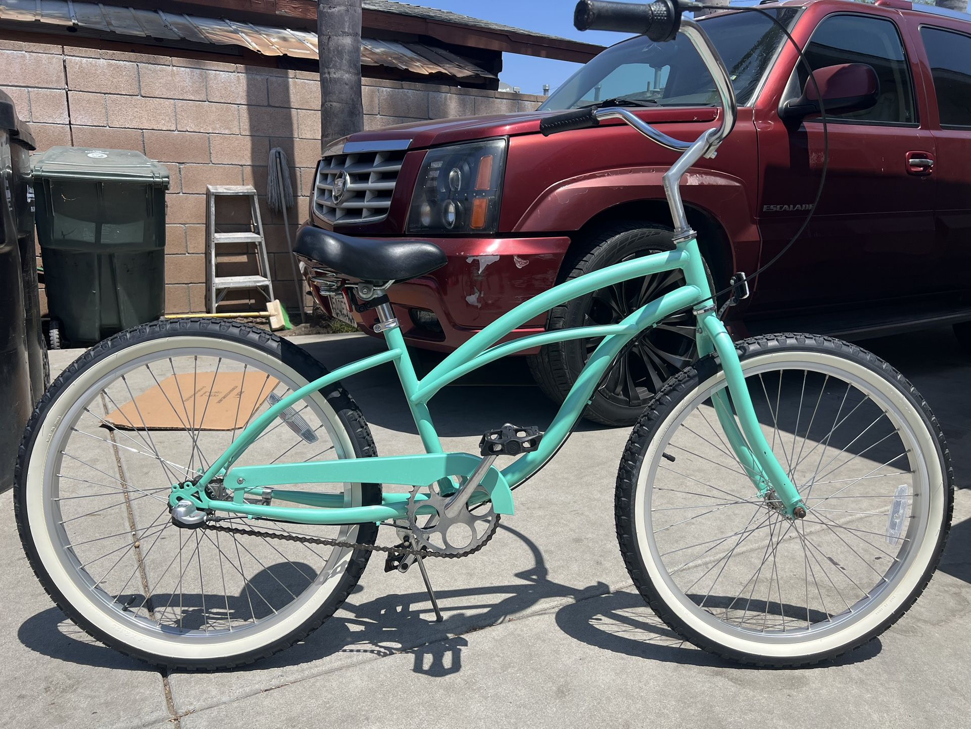 Used Bicycle 24inch Wheel 3 Speed Firmstrong Beach Cruiser
