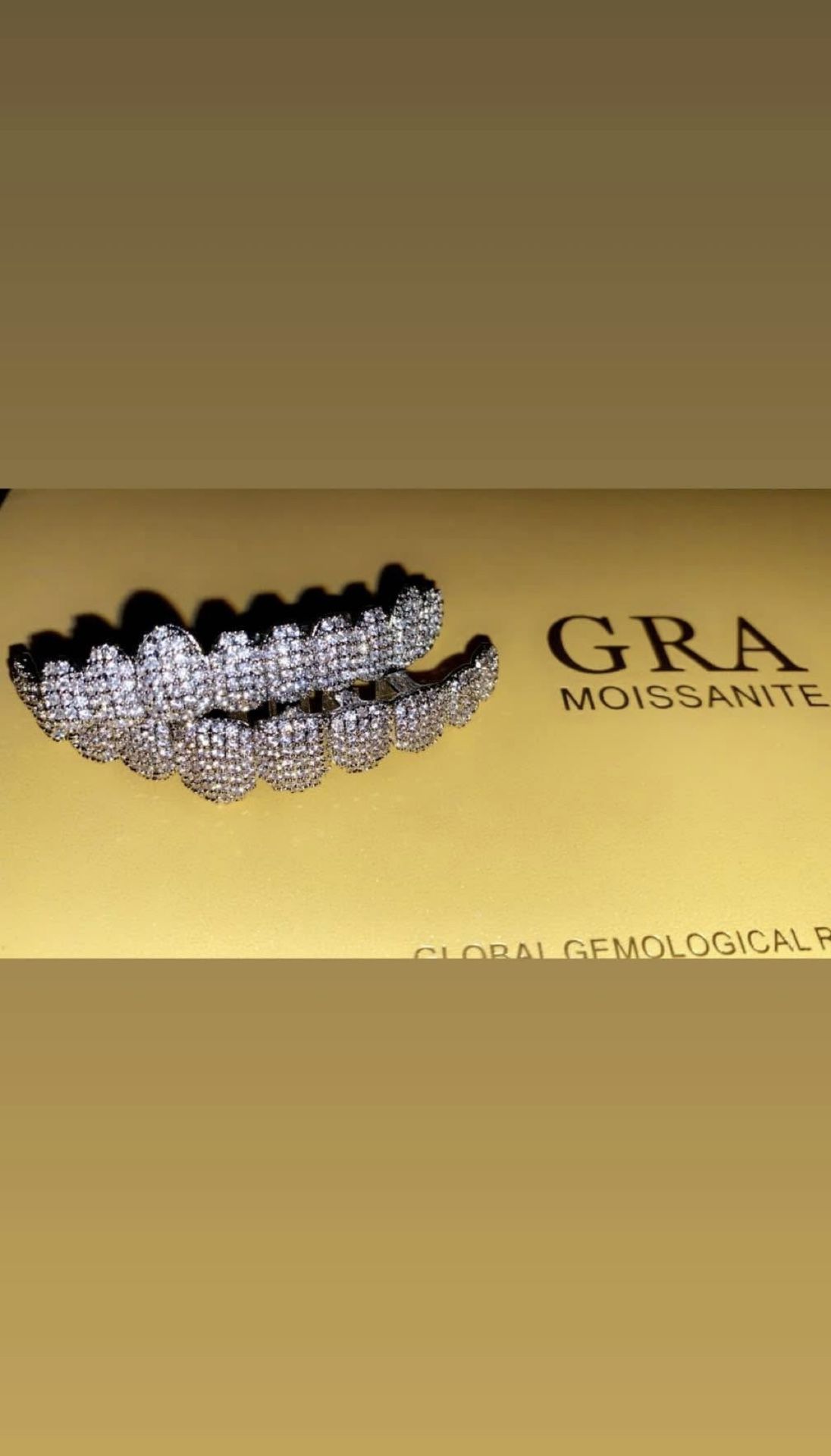 Moissanite Grill