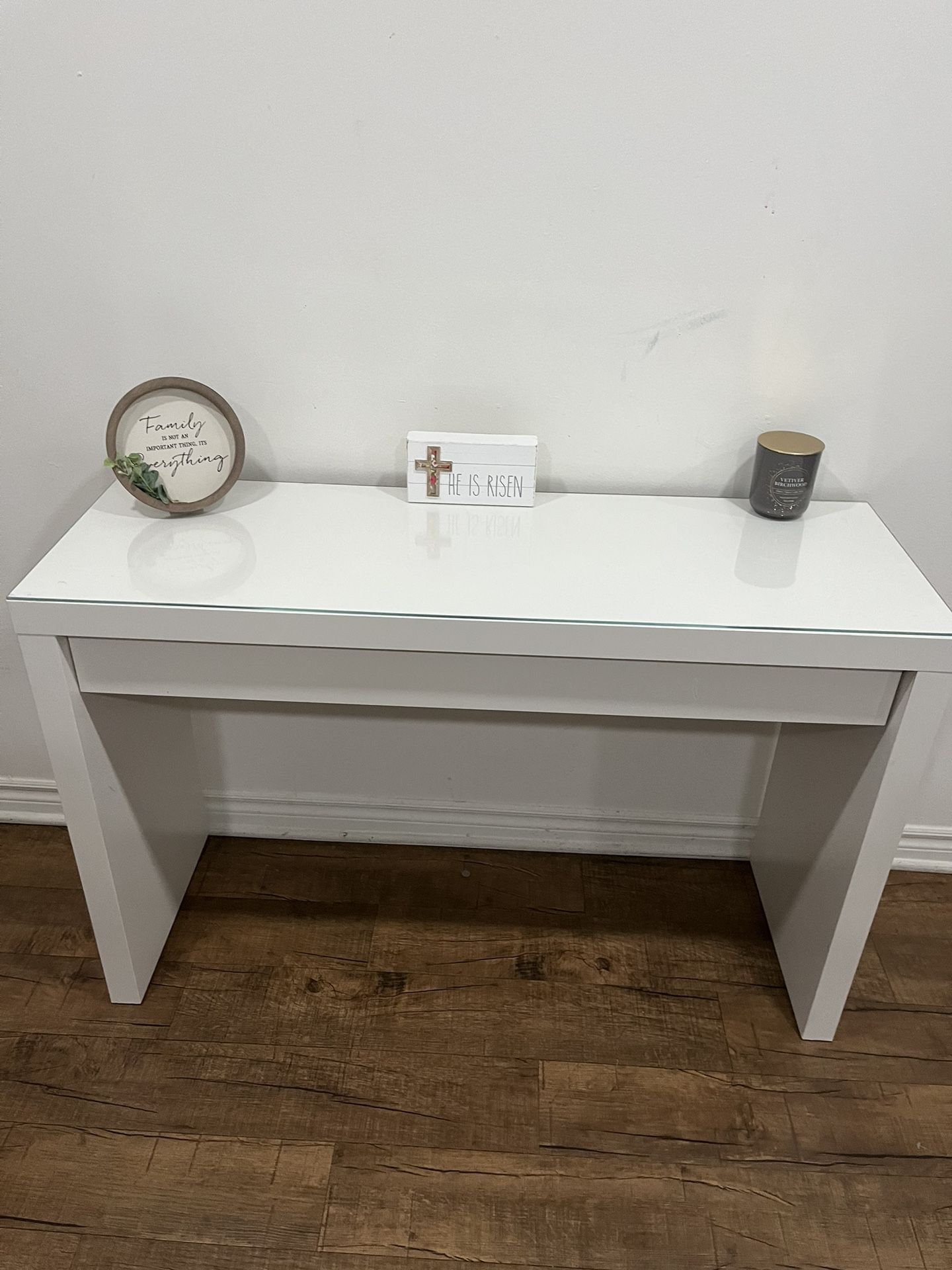 Ikea Malm Vanity Desk Table