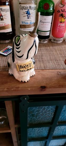 Vintage collectible decanter