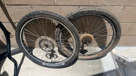 bicycle rims and tires