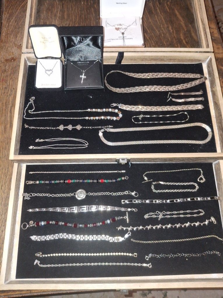 27 Solid 925 Sterling Silver Jewelry Lot.thick,with Jewelry Boxes