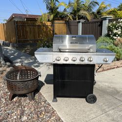 FREE bbq and outdoor fireplace 
