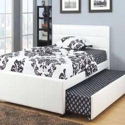 Full / Twin Trundle Bed with both Mattresses