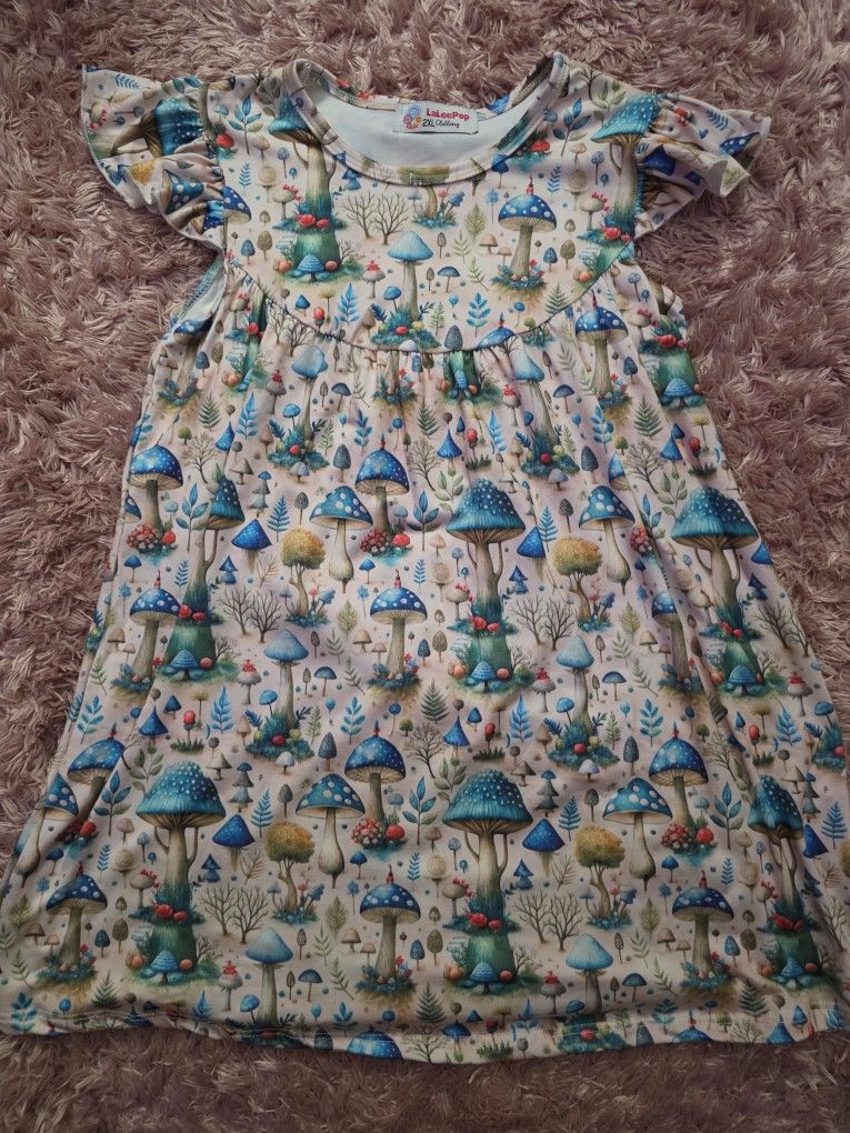 Girl Dress Size 6-7 Boutique 