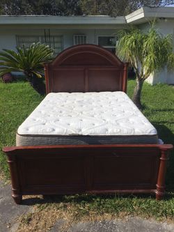 Queen Bed With Nightstand