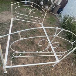 Vintage Wrought Iron/ Cast Iron Bed Frame Full Size