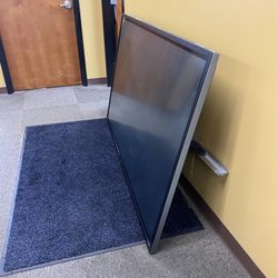 Dell Monitor Touch Screen Like New 