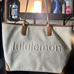 Lululemon Tote Bag