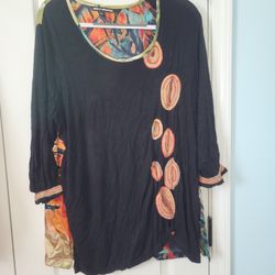 Ladie's NIKKI & SEBASTIAN Blouse