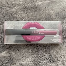 Huda Beauty Lipstick