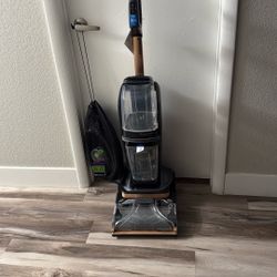 Bissell Carpet Cleaner