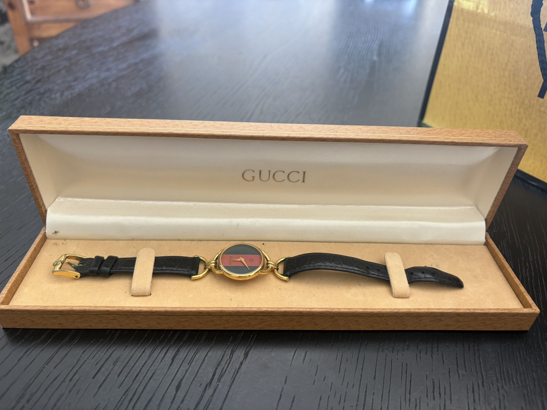 Women’s Vintage Gucci Watch 