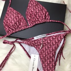 Sexy Pink color bikini set new with tags